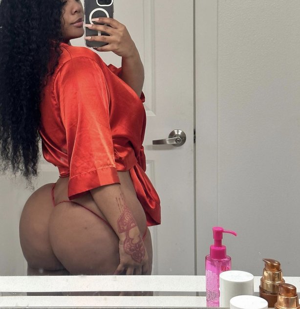  is Female Escorts. | St. Louis | Missouri | United States | scarletamour.com 