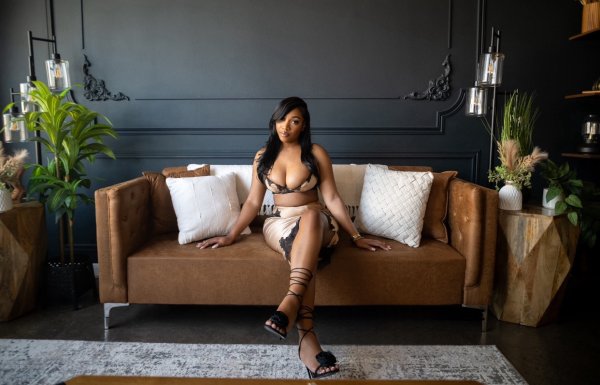  is Female Escorts. | Charlotte | North Carolina | United States | scarletamour.com 