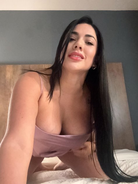  is Female Escorts. | Miami | Florida | United States | scarletamour.com 