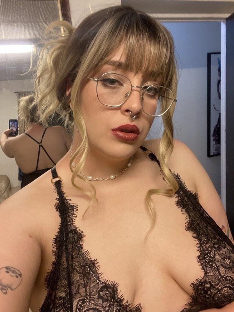 Rylee21 is Female Escorts. | Adelaide | Australia | Australia | scarletamour.com 