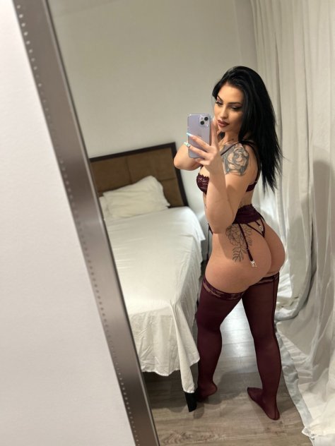  is Female Escorts. | Queens | New York | United States | scarletamour.com 
