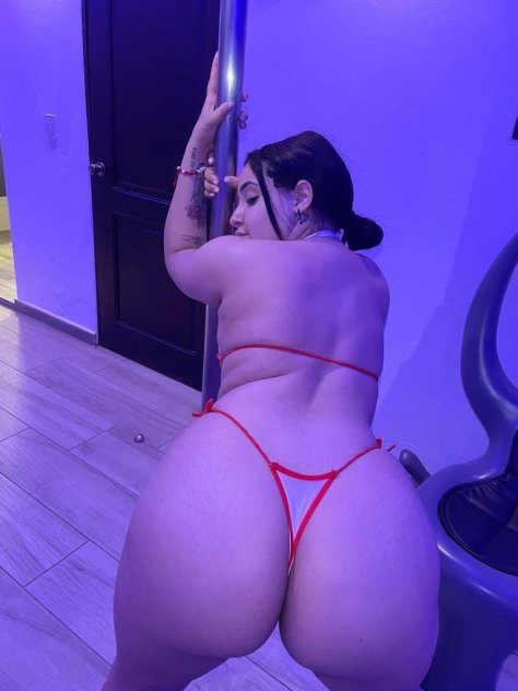  is Female Escorts. | Chicago Falls | Illinois | United States | scarletamour.com 