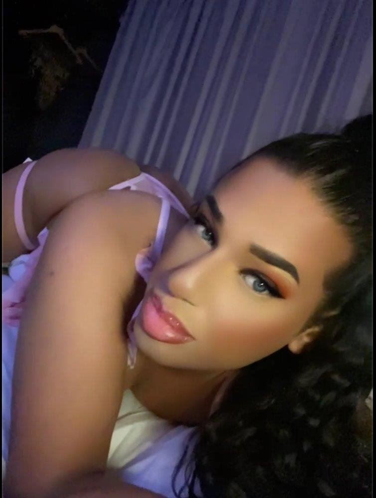 TranstinaSnow is Female Escorts. | Gold Coast | Australia | Australia | scarletamour.com 