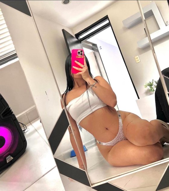  is Female Escorts. | Miami | Florida | United States | scarletamour.com 