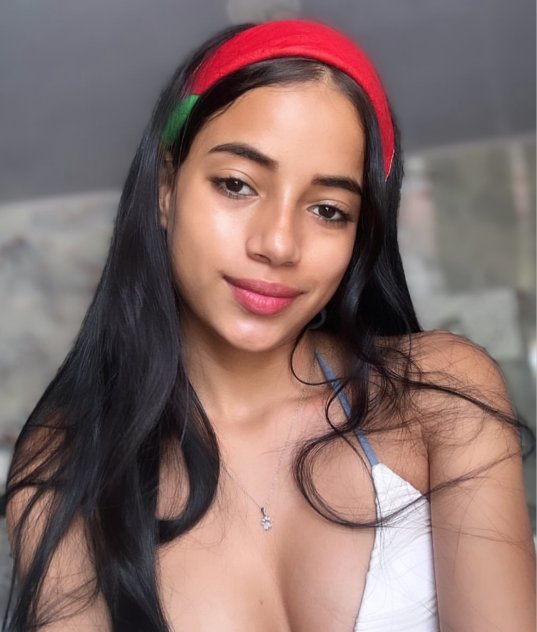  is Female Escorts. | Chicago Falls | Illinois | United States | scarletamour.com 