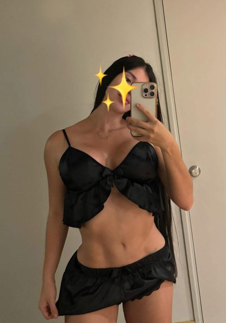  is Female Escorts. | Raleigh / Durham | North Carolina | United States | scarletamour.com 