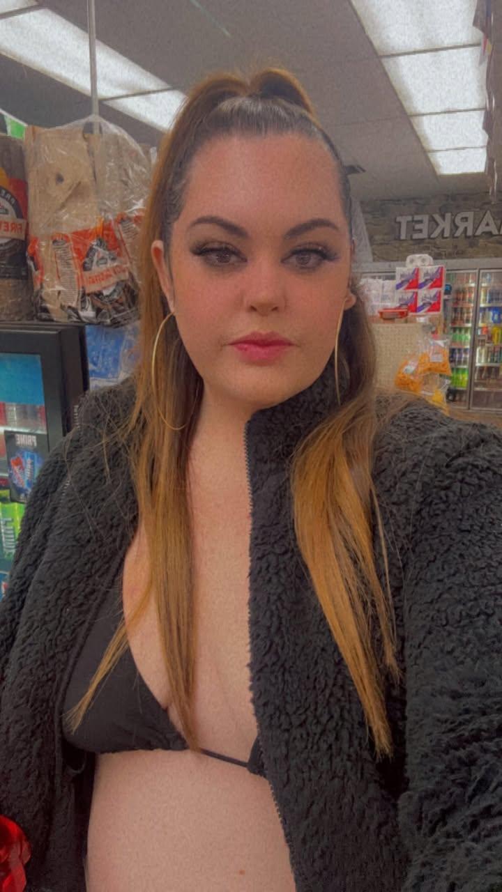  is Female Escorts. | Phoenix | Arizona | United States | scarletamour.com 