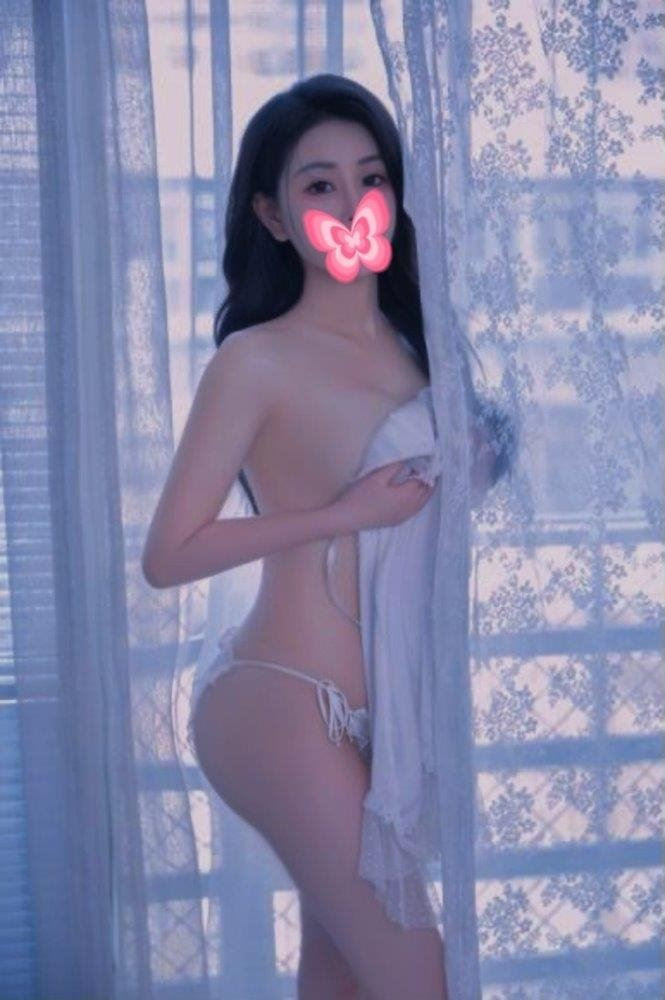 Ellen is Female Escorts. | Adelaide | Australia | Australia | scarletamour.com 