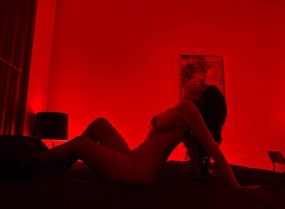 Amy is Female Escorts. | Newcastle | Australia | Australia | scarletamour.com 