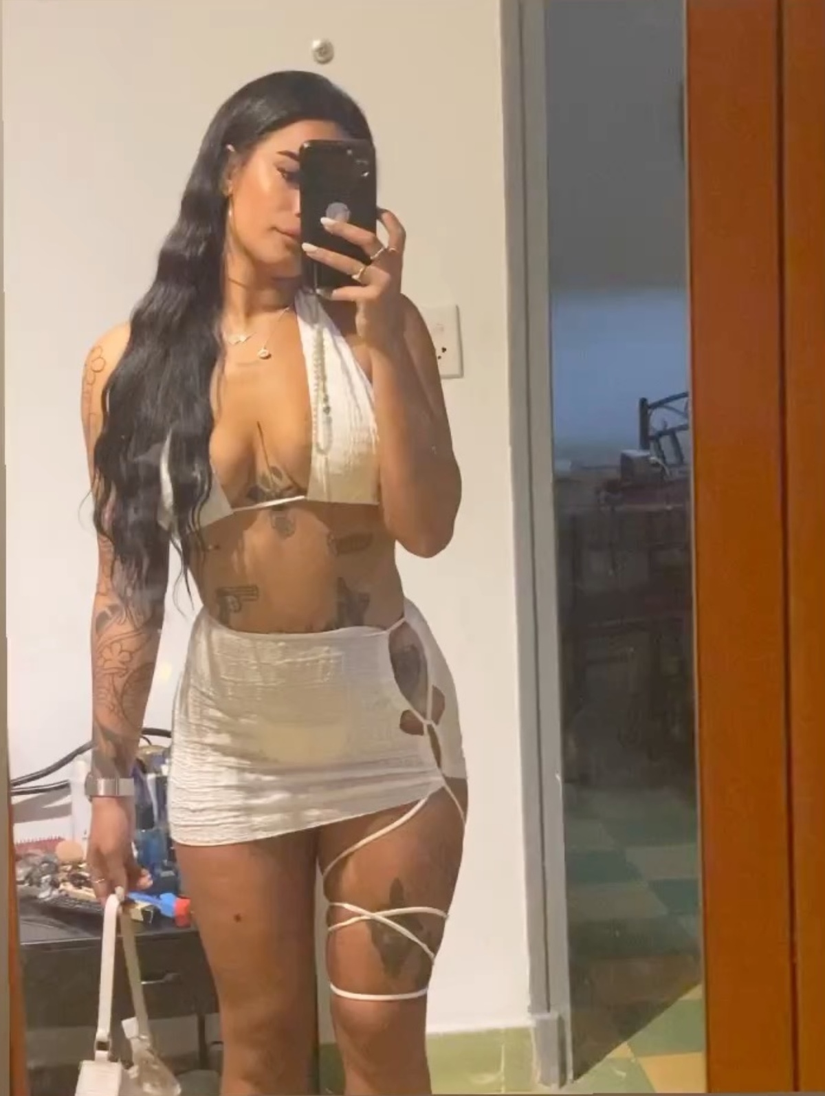  is Female Escorts. | West Palm Beach | Florida | United States | scarletamour.com 