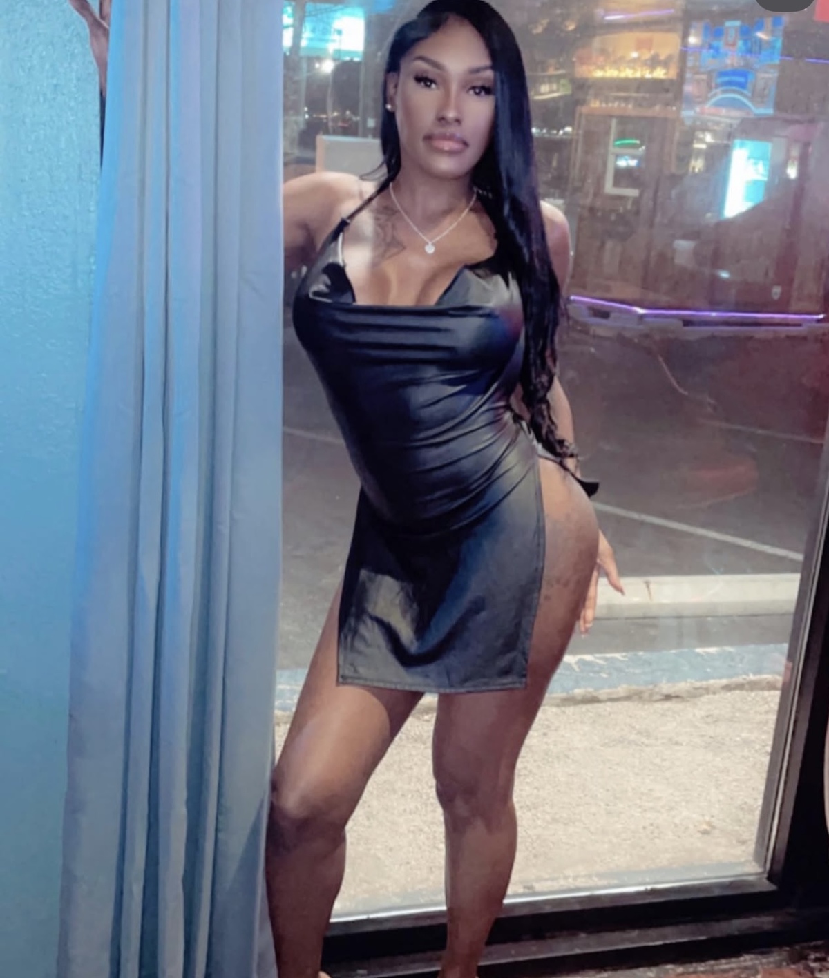  is Female Escorts. | Queens | New York | United States | scarletamour.com 