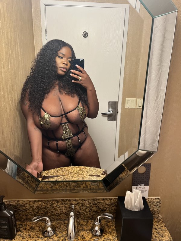  is Female Escorts. | San Diego | California | United States | scarletamour.com 