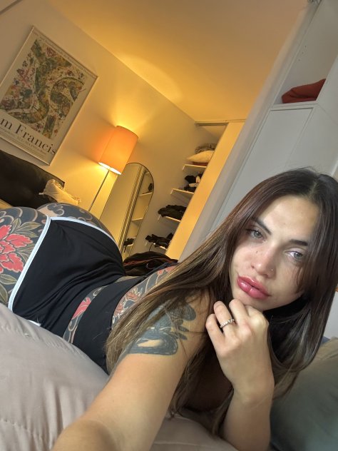  is Female Escorts. | Chicago Falls | Illinois | United States | scarletamour.com 
