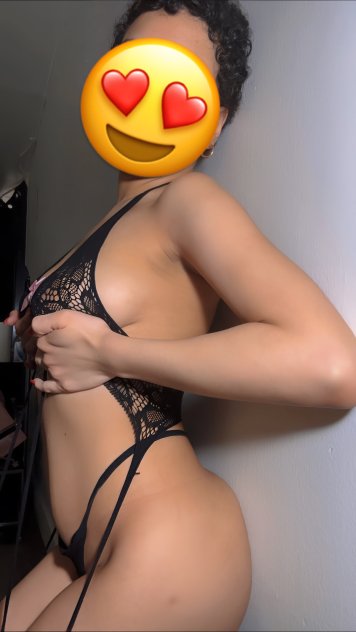  is Female Escorts. | Brooklyn | New York | United States | scarletamour.com 