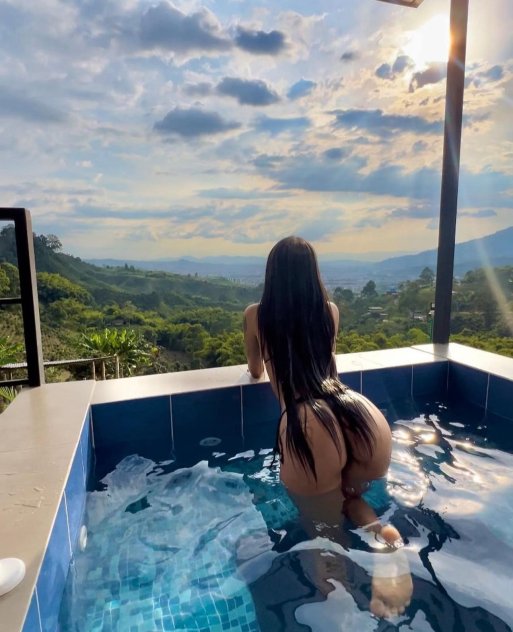  is Female Escorts. | Miami | Florida | United States | scarletamour.com 