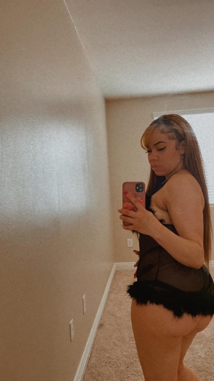  is Female Escorts. | seattle | Washington | United States | scarletamour.com 