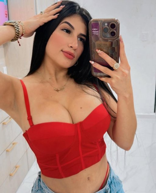  is Female Escorts. | San Fernando Valley | California | United States | scarletamour.com 