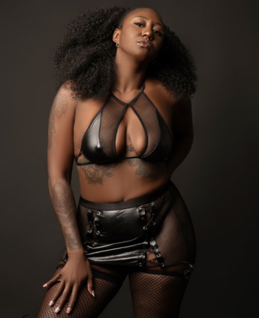  is Female Escorts. | Detroit | Michigan | United States | scarletamour.com 