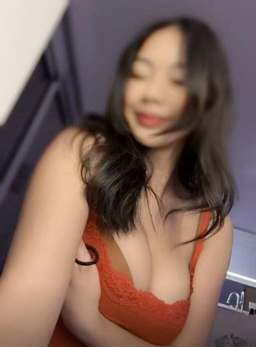 Lucy is Female Escorts. | Brisbane | Australia | Australia | scarletamour.com 