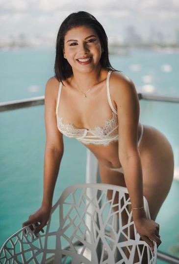  is Female Escorts. | Miami | Florida | United States | scarletamour.com 