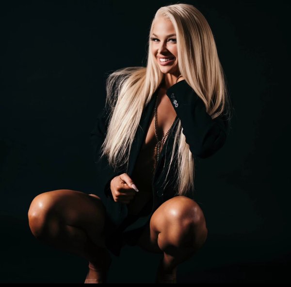 is Female Escorts. | Phoenix | Arizona | United States | scarletamour.com 