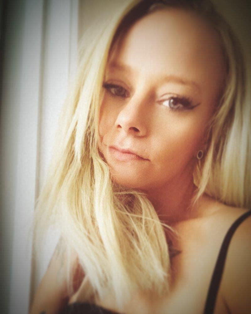 London Price is Female Escorts. | Hobart | Australia | Australia | scarletamour.com 