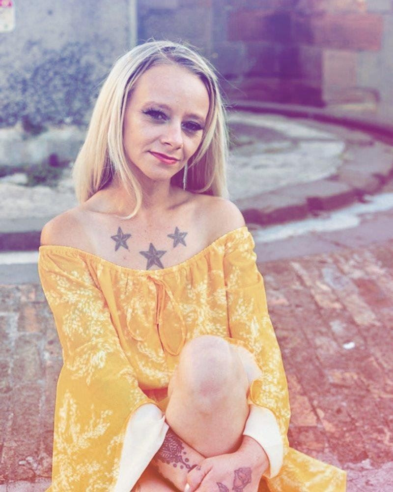 London Price is Female Escorts. | Hobart | Australia | Australia | scarletamour.com 