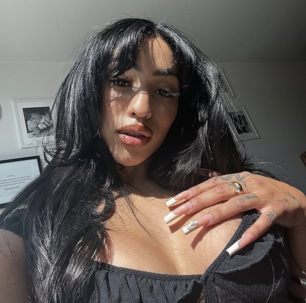  is Female Escorts. | Phoenix | Arizona | United States | scarletamour.com 