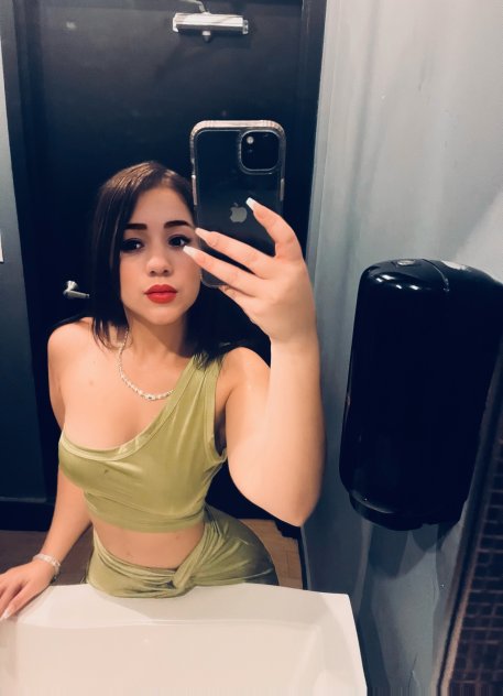  is Female Escorts. | Miami | Florida | United States | scarletamour.com 