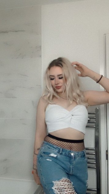  is Female Escorts. | Queens | New York | United States | scarletamour.com 