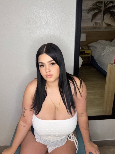  is Female Escorts. | Miami | Florida | United States | scarletamour.com 