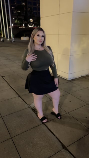  is Female Escorts. | Milwaukee | Wisconsin | United States | scarletamour.com 