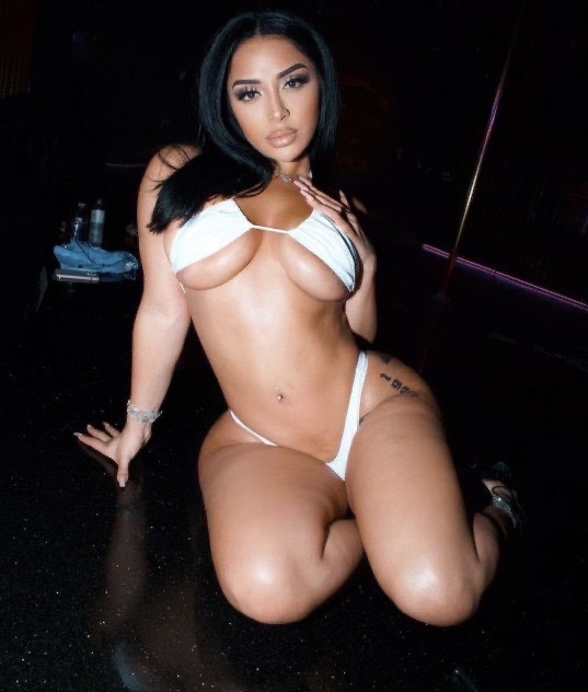 The best girls is Female Escorts. | Tacoma | Washington | United States | scarletamour.com 