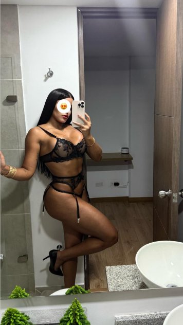  is Female Escorts. | Queens | New York | United States | scarletamour.com 
