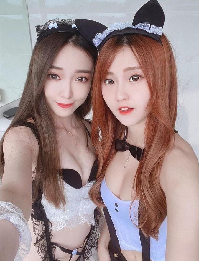 Double Girls Triple Fun Tina Gina is Female Escorts. | Adelaide | Australia | Australia | scarletamour.com 