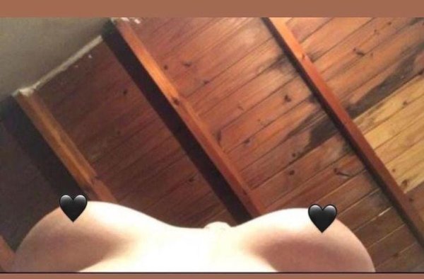 is Female Escorts. | Des moines | Iowa | United States | scarletamour.com 