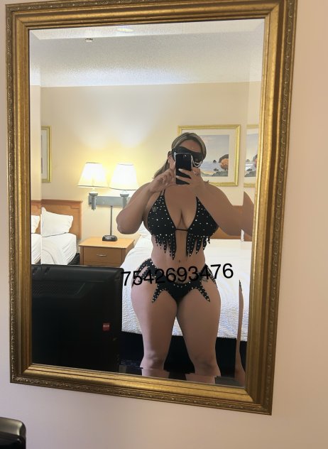  is Female Escorts. | Tampa | Florida | United States | scarletamour.com 