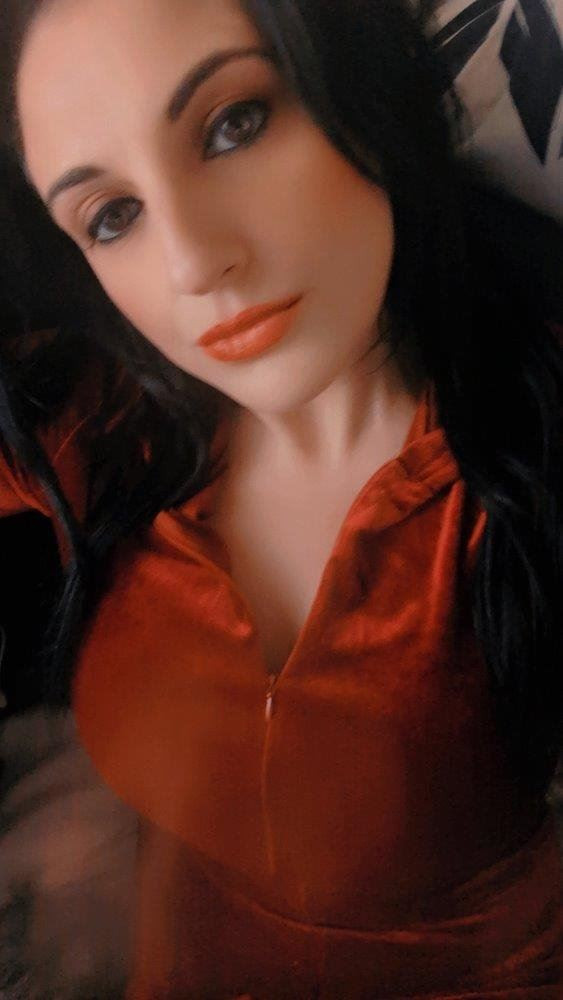 Clarissa Luna is Female Escorts. | Wollongong | Australia | Australia | scarletamour.com 