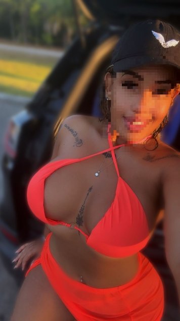  is Female Escorts. | Des moines | Iowa | United States | scarletamour.com 