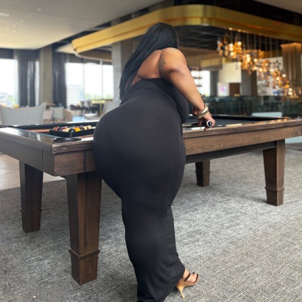  is Female Escorts. | Raleigh / Durham | North Carolina | United States | scarletamour.com 