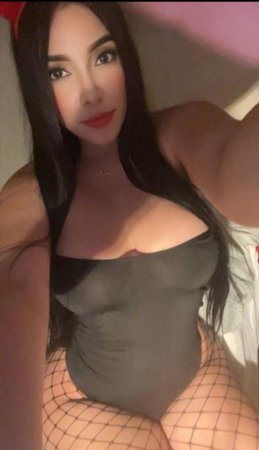  is Female Escorts. | New York / Manhattan | New York | United States | scarletamour.com 