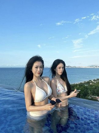 Mira and Mina double cuddle is Female Escorts. | Perth | Australia | Australia | scarletamour.com 