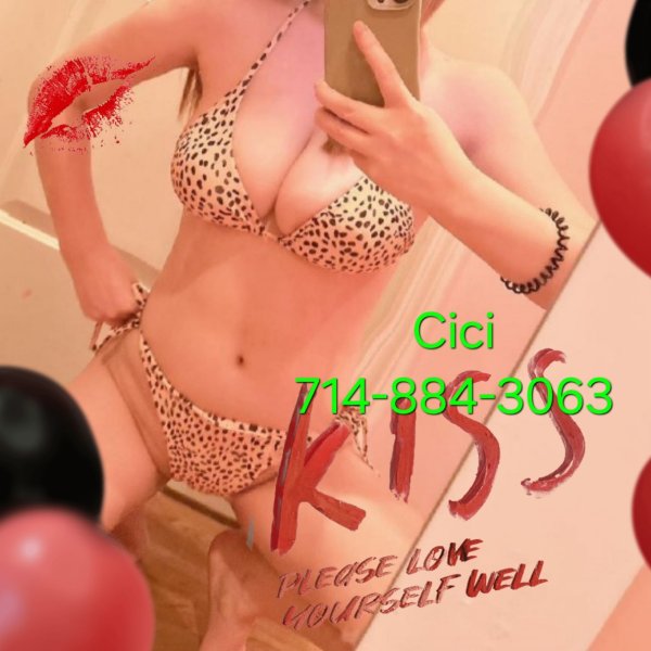  is Female Escorts. | Orange County | California | United States | scarletamour.com 