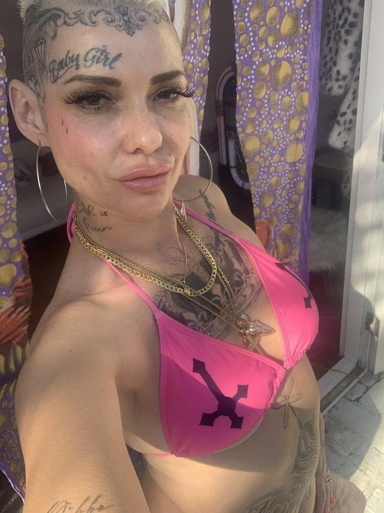 Harley Quinn69 is Female Escorts. | Sydney | Australia | Australia | scarletamour.com 