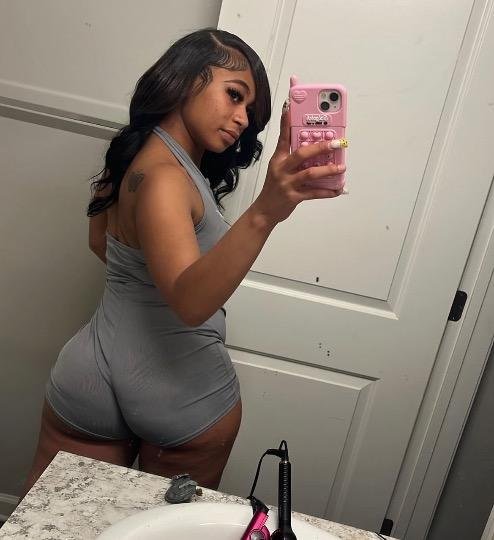  is Female Escorts. | Charlotte | North Carolina | United States | scarletamour.com 