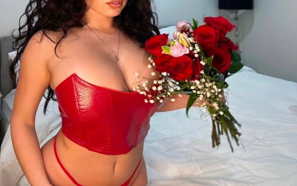  is Female Escorts. | San Diego | California | United States | scarletamour.com 