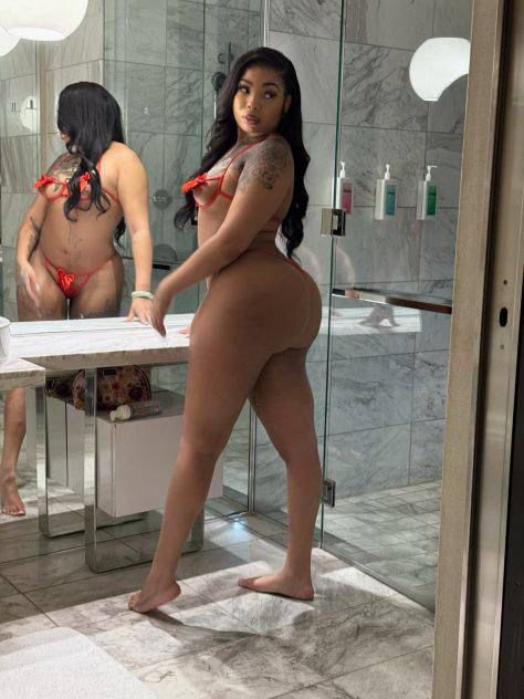  is Female Escorts. | Wichita | Kansas | United States | scarletamour.com 