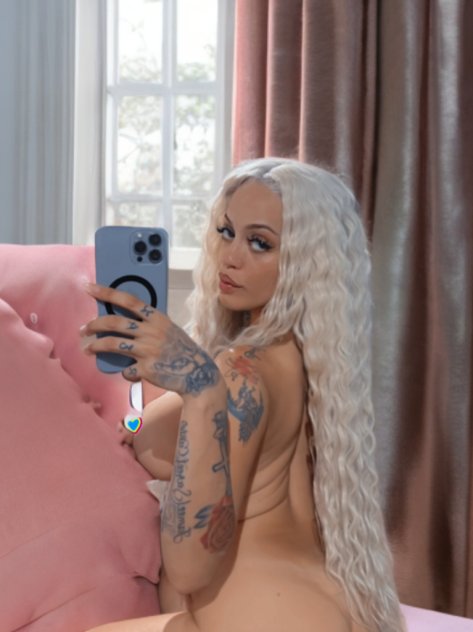  is Female Escorts. | Kansas City | Missouri | United States | scarletamour.com 