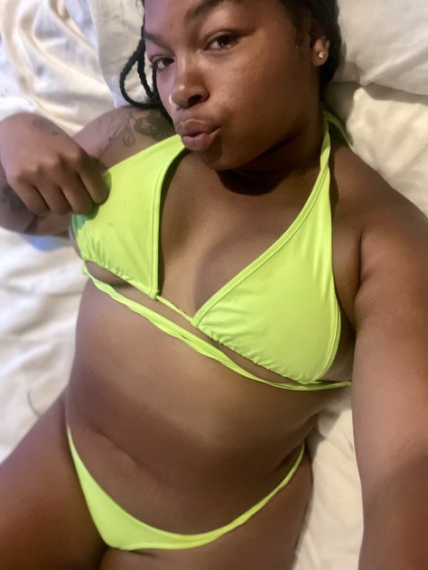  is Female Escorts. | Monterey | California | United States | scarletamour.com 