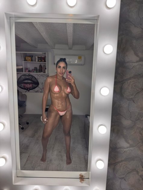  is Female Escorts. | West Palm Beach | Florida | United States | scarletamour.com 